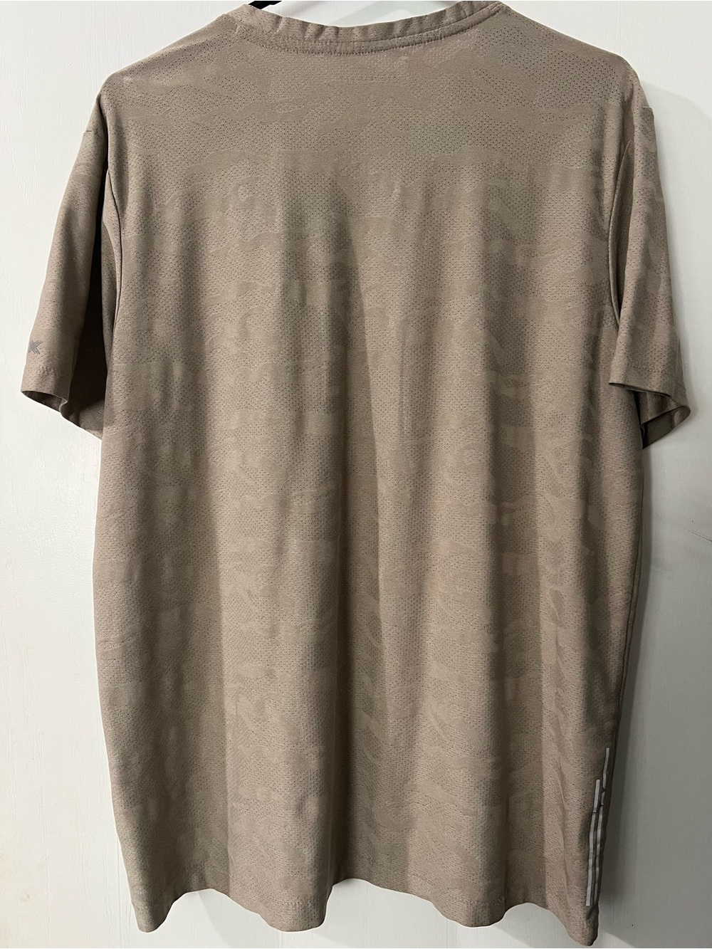 Men's Short Sleeve Crew Neck Shirt in Taupe